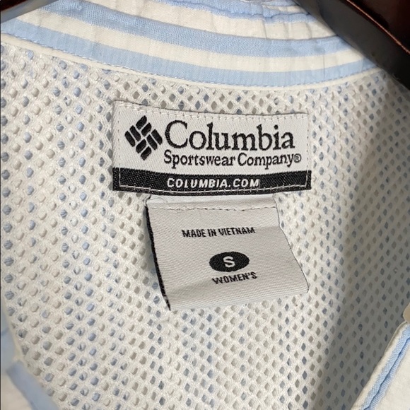 Columbia Women’s Tee - Picture 3 of 6